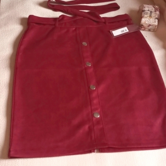 New sexy skirt size L burgundy love Scarlett - Picture 6 of 9